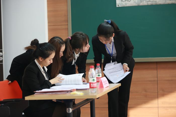 成人在线