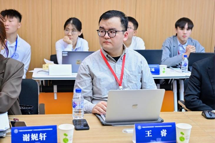 成人在线