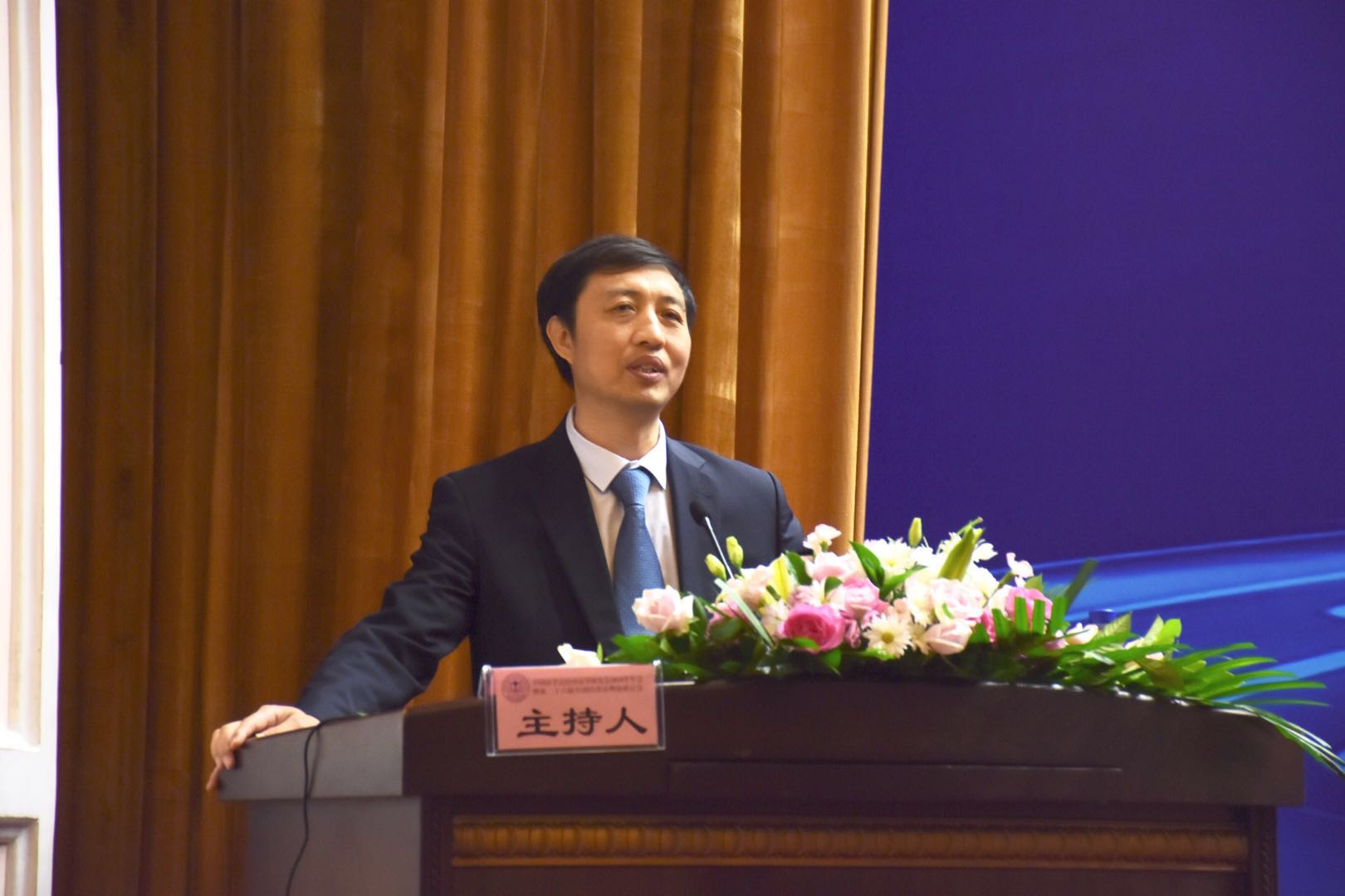 成人在线